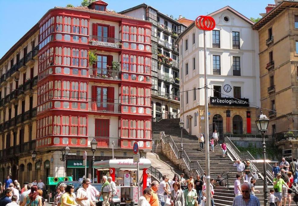 Cultura Y Gastronomia En El Casco Viejo Lägenhet Bilbao Exteriör bild