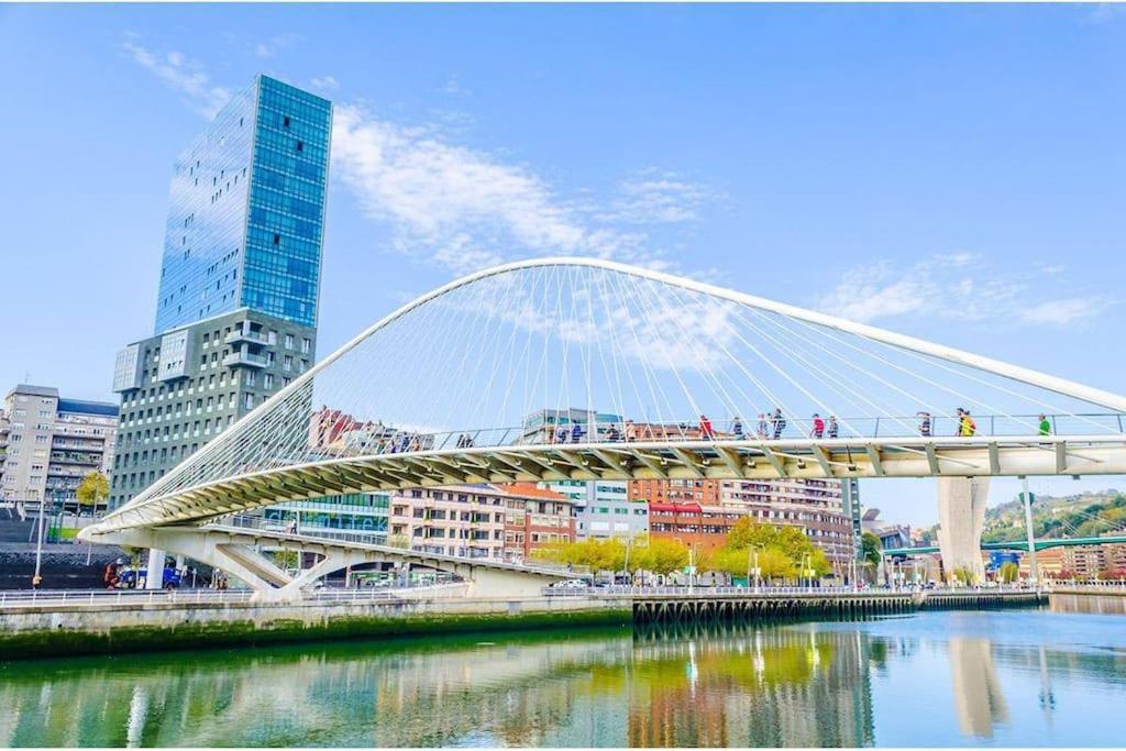 Cultura Y Gastronomia En El Casco Viejo Lägenhet Bilbao Exteriör bild